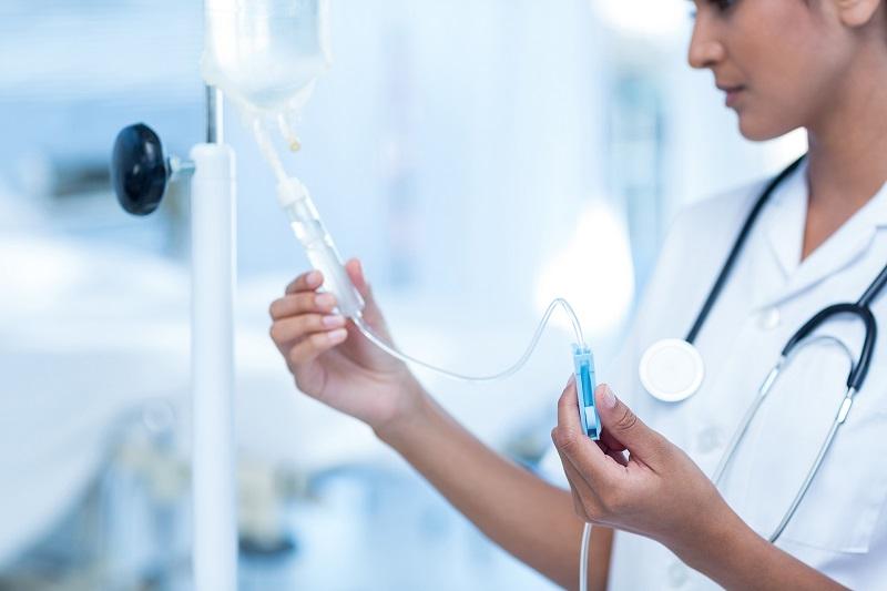 SAI SÓT LIÊN QUAN TỐC ĐỘ TRUYỀN TĨNH MẠCH LEVOFLOXACIN